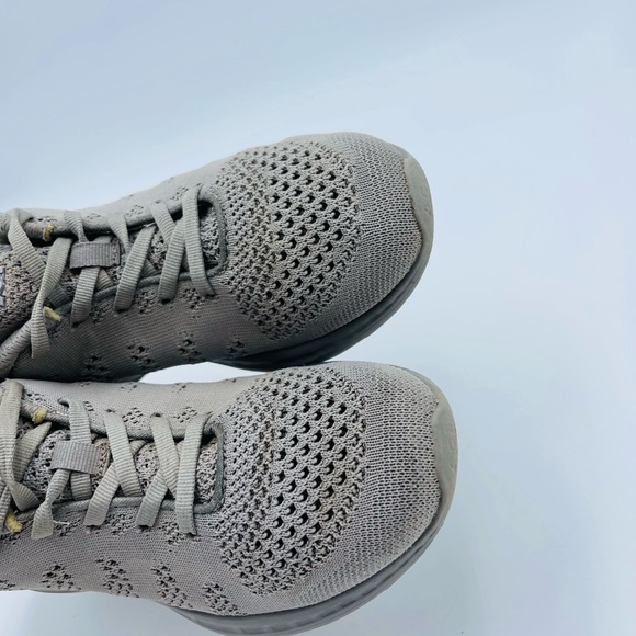 APL Techloom Pro Athletic Flyknit Sneakers In Tundra Ivory - Picture 5 of 10